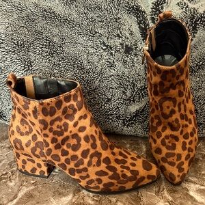 SALE!! DEAL!! Sexy Leopard Ankle Boots in Vegan Suede